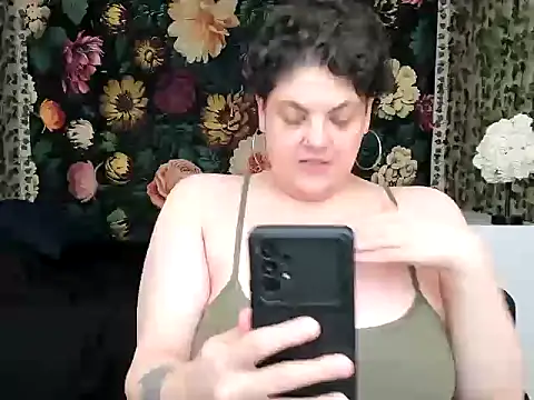 Exotic-Melons online show from 09-27-25, 10:38
