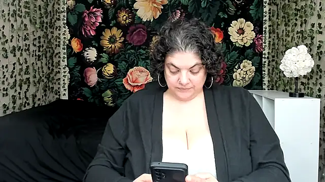 Exotic-Melons online show from 04-08-26, 06:09