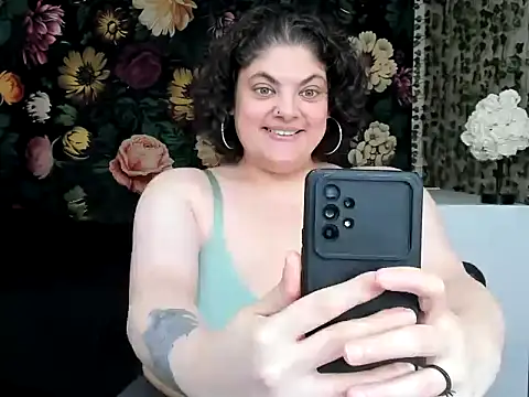 Exotic-Melons online show from 05-20-26, 05:21