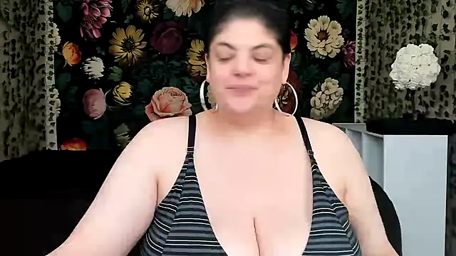 Exotic-Melons online show from 03-15-25, 02:46