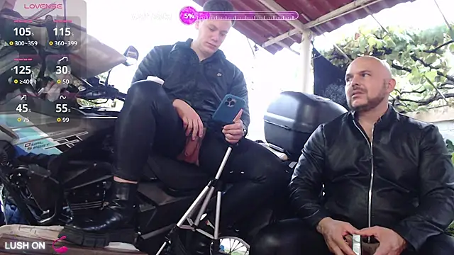 simon and david online show from 11-05-25, 10:13