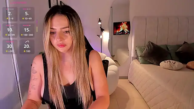 AmyWood online show from 04-07-26, 12:12