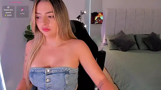 AmyWood online show from 03-07-26, 03:28