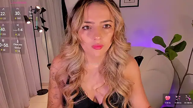 AmyWood online show from 02-14-26, 02:06