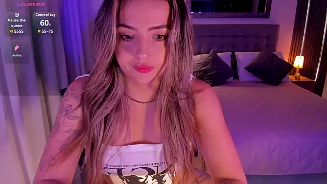 AmyWood online show from 09-16-25, 08:32