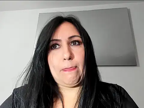 foxy-porn1 online show from 12-22-25, 07:36