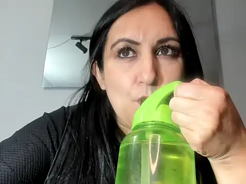 foxy-porn1 online show from 03-06-26, 08:48