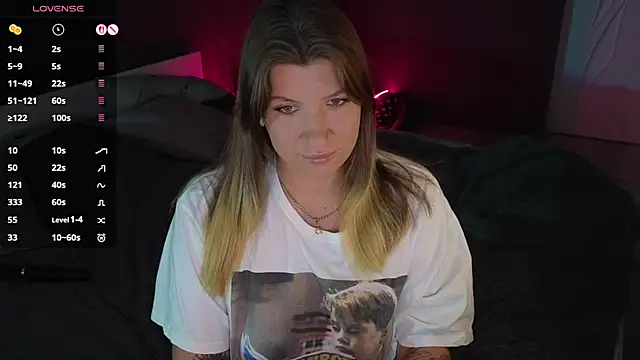 Snapshot of Fairy__Sofia chatting on 09-18-25, 08:28 Fairy Sofia online show from 09-18-25, 08:28