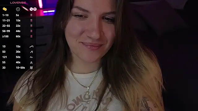 Snapshot of Fairy__Sofia chatting on 11-19-25, 08:47 Fairy Sofia online show from 11-19-25, 08:47