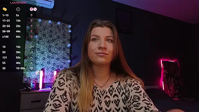 Snapshot of Fairy__Sofia chatting on 11-07-25, 08:41 Fairy Sofia online show from 11-07-25, 08:41