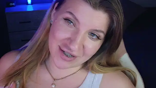 Snapshot of Fairy__Sofia chatting on 01-27-25, 02:46 Fairy Sofia online show from 01-27-25, 02:46