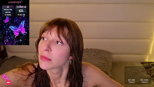 Snapshot of Fifi_Kitty chatting on 06-27-26, 03:51 Fifi Kitty online show from 06-27-26, 03:51