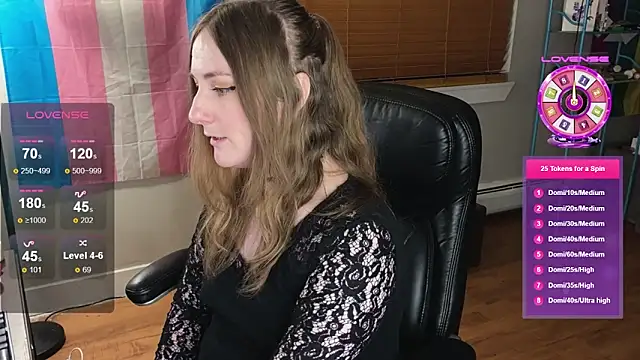 luluvaladon online show from 10-29-25, 03:16