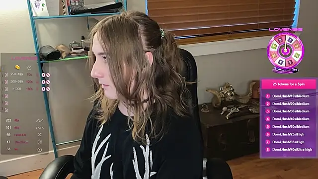 luluvaladon online show from 03-05-25, 12:38