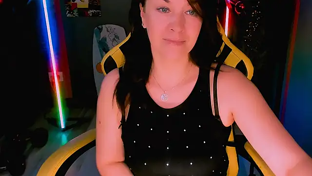 AnaMills online show from 12-19-25, 10:17