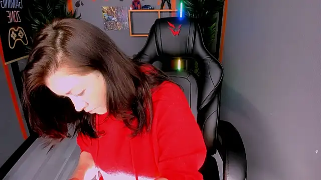 AnaMills online show from 02-16-26, 10:03