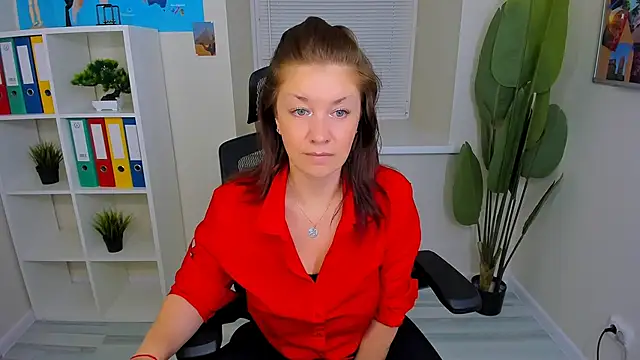 AnaMills online show from 10-10-25, 10:05