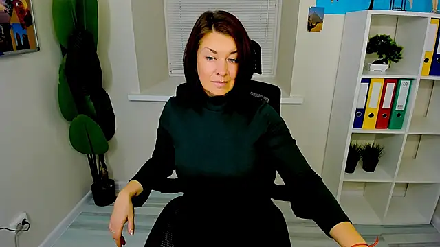 AnaMills online show from 09-24-25, 03:07
