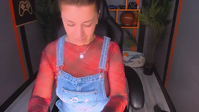 AnaMills online show from 03-11-26, 10:09