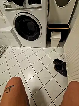 NiceHunter89 online show from 10-19-25, 07:38