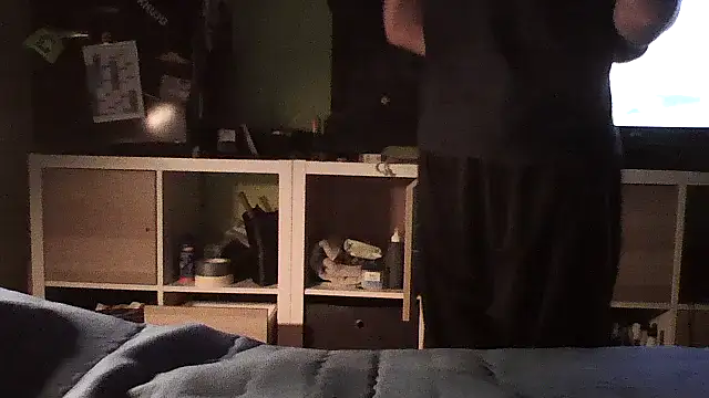 NiceHunter89 online show from 10-21-25, 07:57