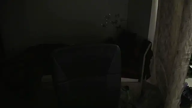 KrissLoona online show from 11-12-25, 11:08