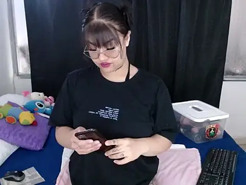 liseth 01hot online show from 11-25-25, 11:54