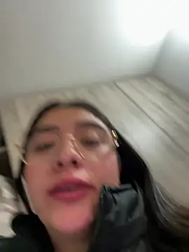 vaneelee online show from 01-18-26, 02:37