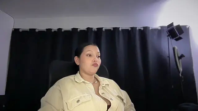 MarcellaGriffin online show from 09-24-25, 12:40