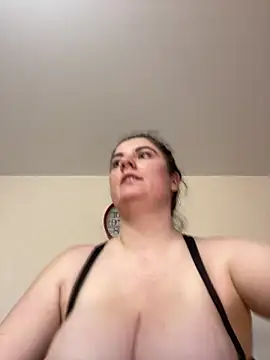 alisiaparril online show from 03-18-25, 10:39