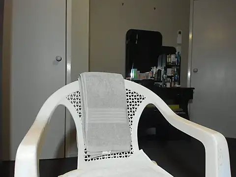 Angelchezcka online show from 11-04-25, 12:20