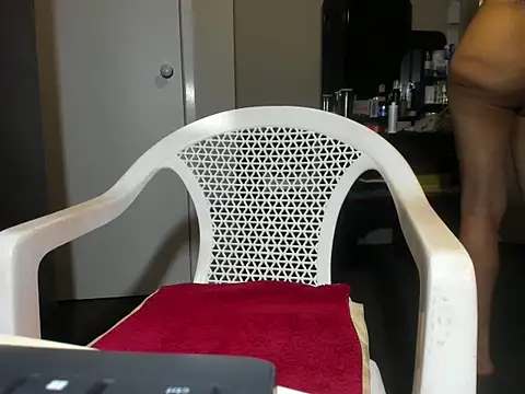 Angelchezcka online show from 11-19-25, 09:42