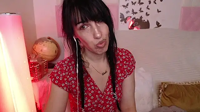 Snapshot of -carla- chatting on 01-19-26, 08:07 -carla- online show from 01-19-26, 08:07