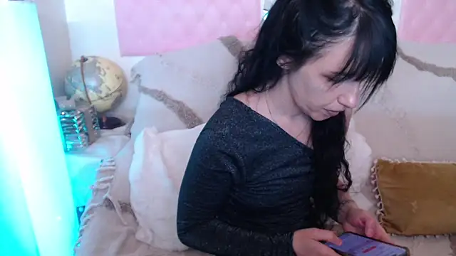 -carla- online show from 05-01-26, 06:18