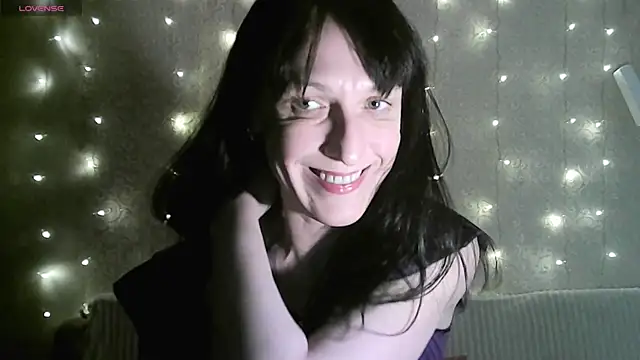 MarieODahliaS online show from 12-19-25, 10:28