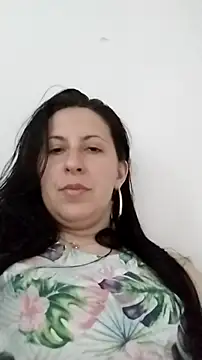 Snapshot of lolyforyou chatting on 06-17-26, 10:47 lolyforyou online show from 06-17-26, 10:47