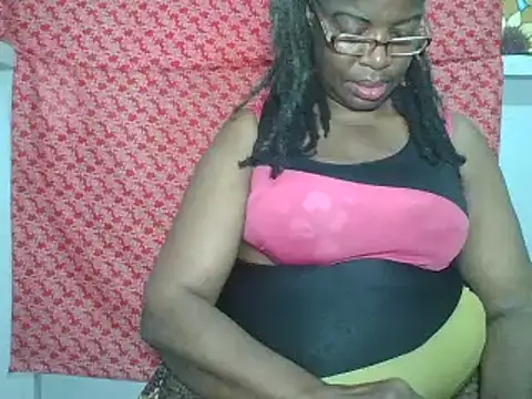 Snapshot of pink69pussy chatting on 01-18-25, 11:43 pink69pussy online show from 01-18-25, 11:43