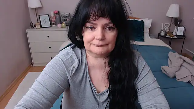 LeveMe2Nightt online show from 12-20-25, 01:14