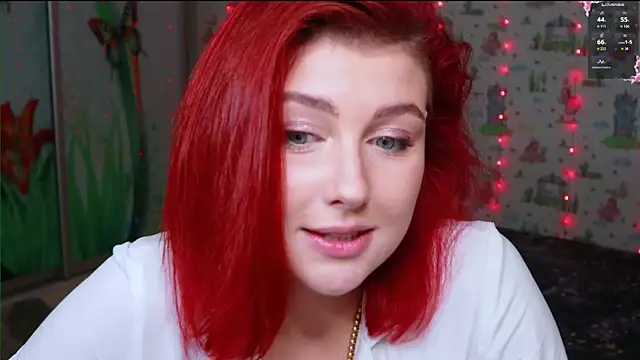 Snapshot of SmokyRose chatting on 10-15-25, 09:50 SmokyRose online show from 10-15-25, 09:50