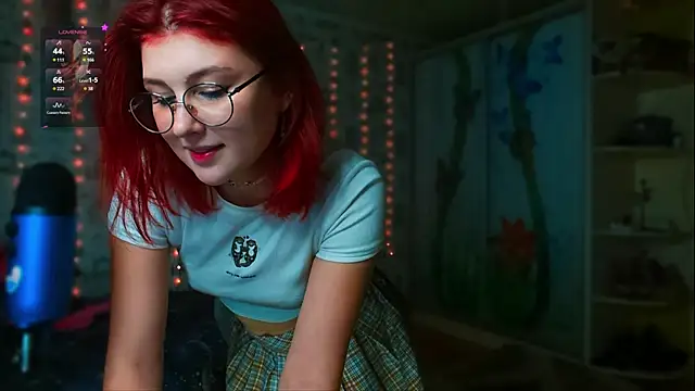 SmokyRose online show from 11-10-25, 11:37