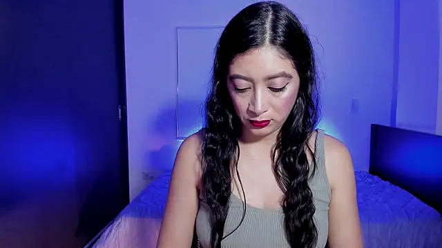 MeganWhite3 online show from 05-28-26, 03:58