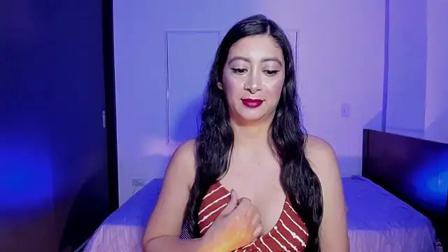 MeganWhite3 online show from 05-20-26, 02:41