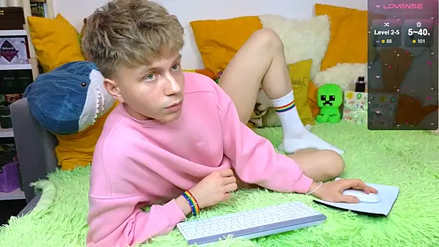 LandelRay online show from 03-21-26, 05:17