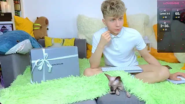 LandelRay online show from 04-04-26, 08:10