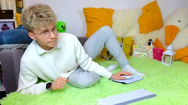 LandelRay online show from 03-31-26, 08:33