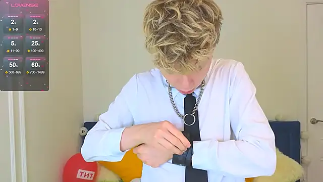 LandelRay online show from 09-10-25, 04:55