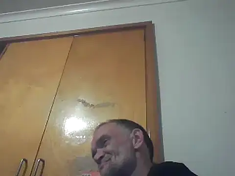 Snapshot of TooFknHorny1 chatting on 12-25-24, 08:17 TooFknHorny1 online show from 12-25-24, 08:17