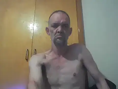 Snapshot of TooFknHorny1 chatting on 12-13-24, 04:00 TooFknHorny1 online show from 12-13-24, 04:00