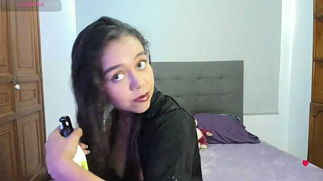 Andrea-Queen online show from 04-04-26, 07:20