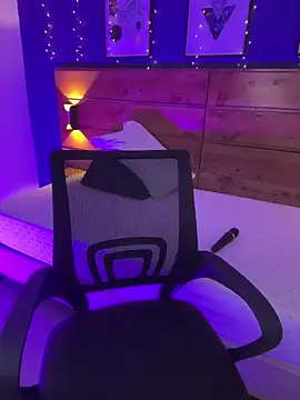 mahia queen online show from 02-25-26, 11:10